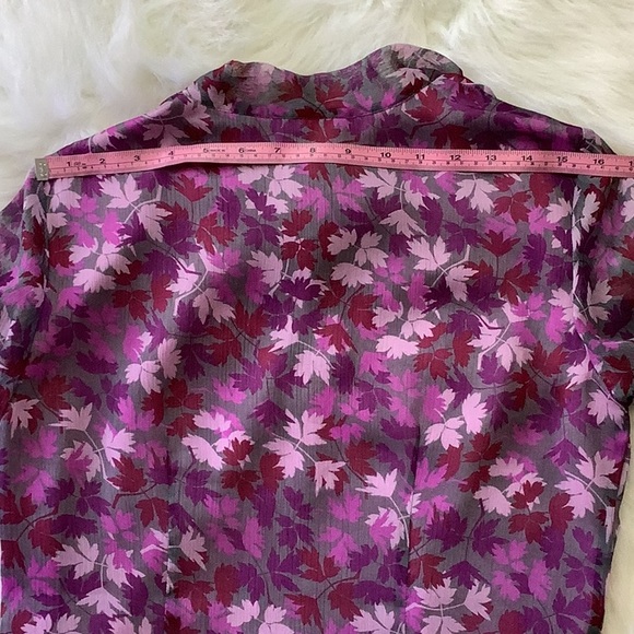 ⭐️HP⭐️LIZ CLAIBORNE Floral Blouse - Picture 14 of 15